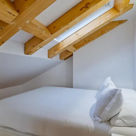 公寓 Downtown Retreat *