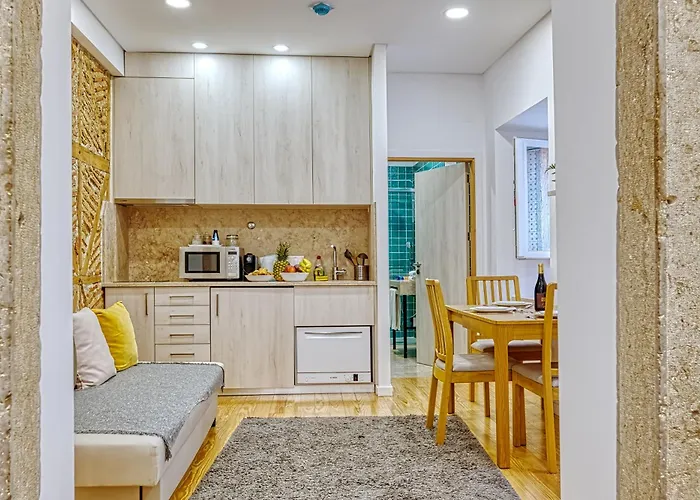 Apartament Downtown Retreat *