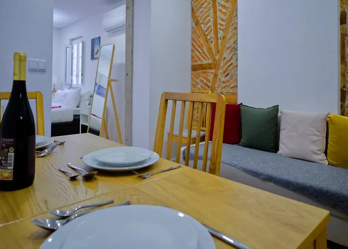 Apartament Downtown Retreat