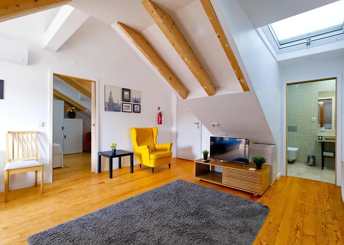 Downtown Retreat Apartment *