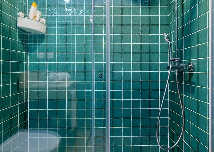 Downtown Retreat Apartment