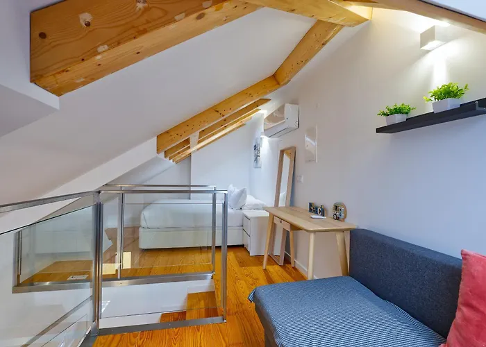 Apartment Downtown Retreat *