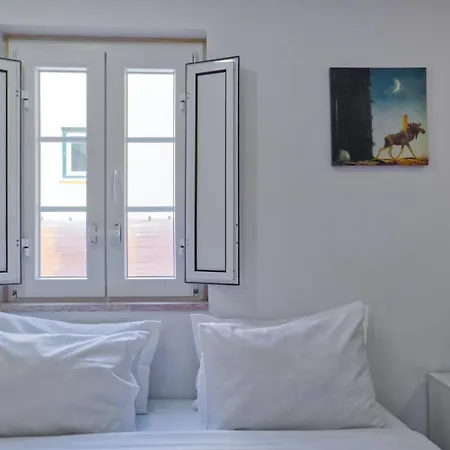 Downtown Retreat Lisbon
