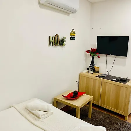 Apartman Downtown Retreat *