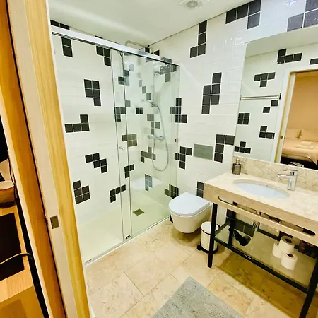 Downtown Retreat * Lisbon