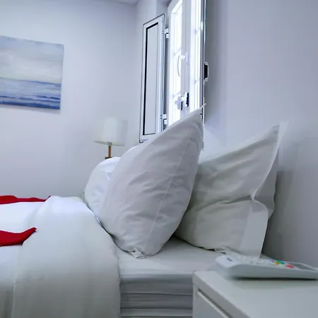 Downtown Retreat Апартаменты *